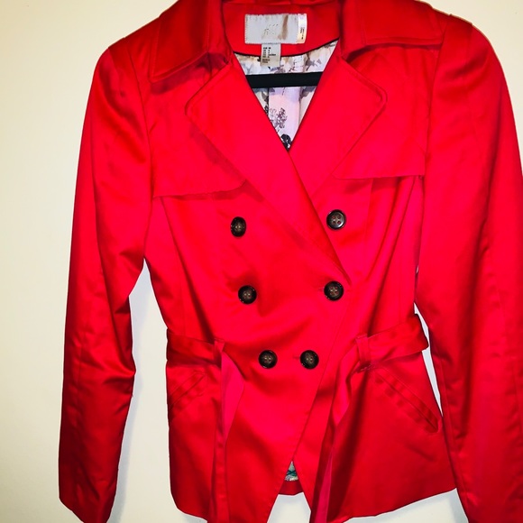 Coat - Picture 1 of 4